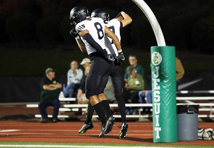 a Tualatin Jesuit football Oregon September 22 2023 Dan Brood 35